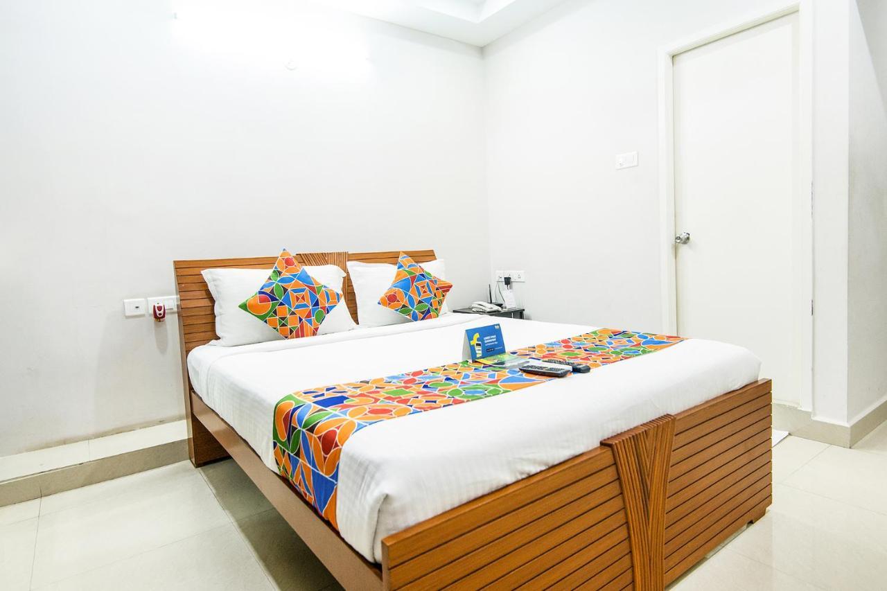 Fabhotel Rithikha Inn Porur Chennai Bagian luar foto